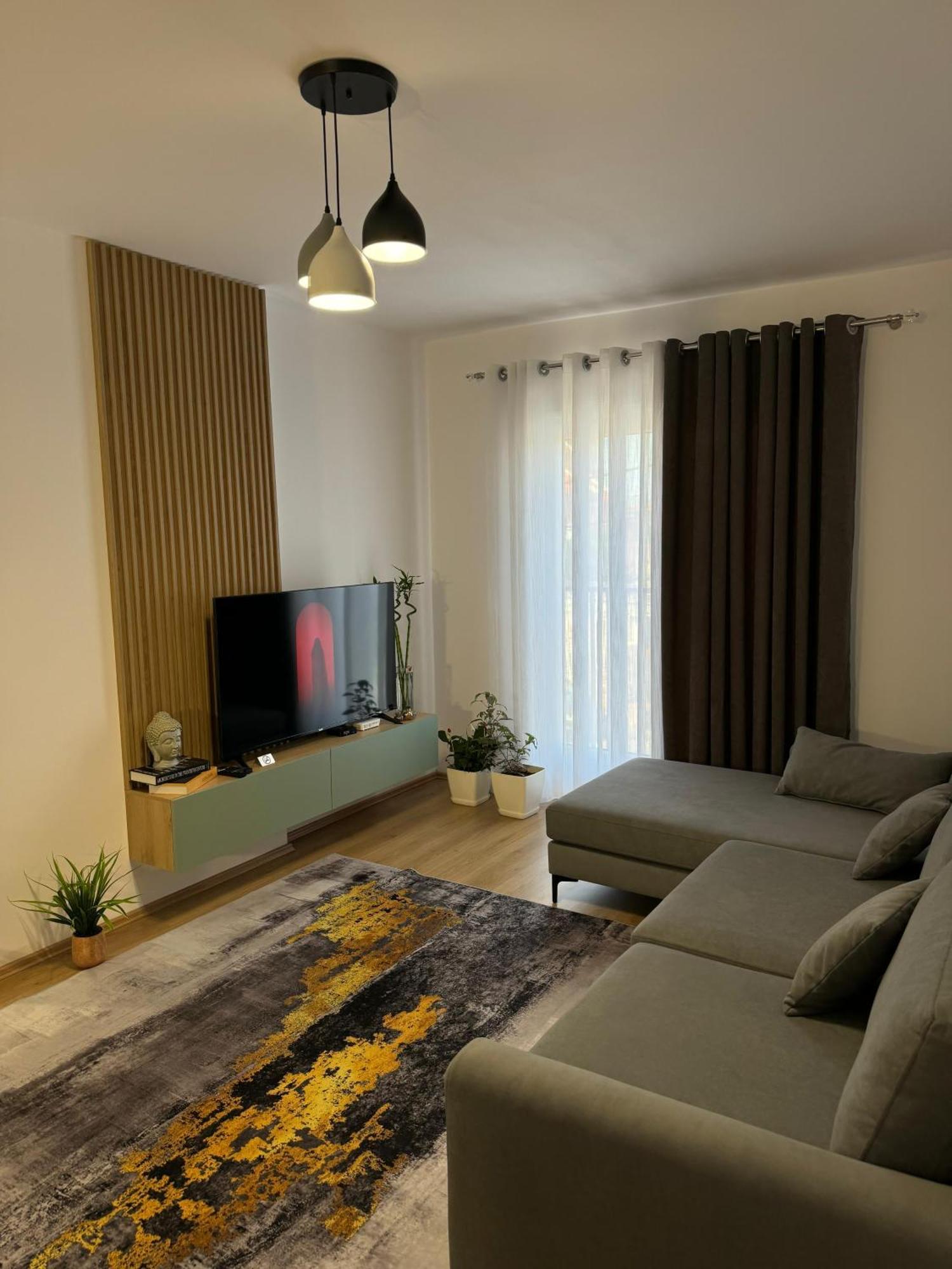 Apartment In City Center Shkodër エクステリア 写真