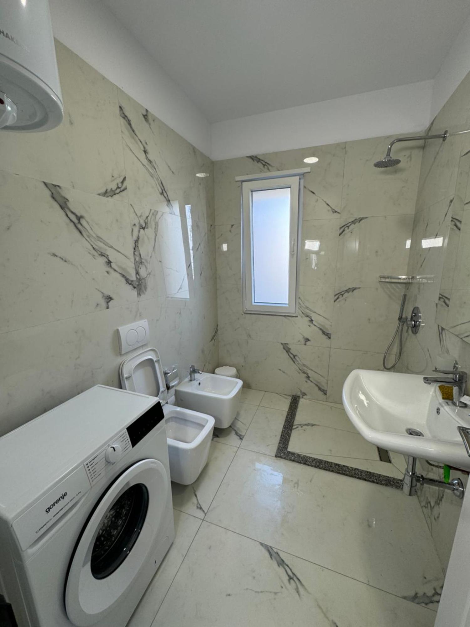 Apartment In City Center Shkodër エクステリア 写真