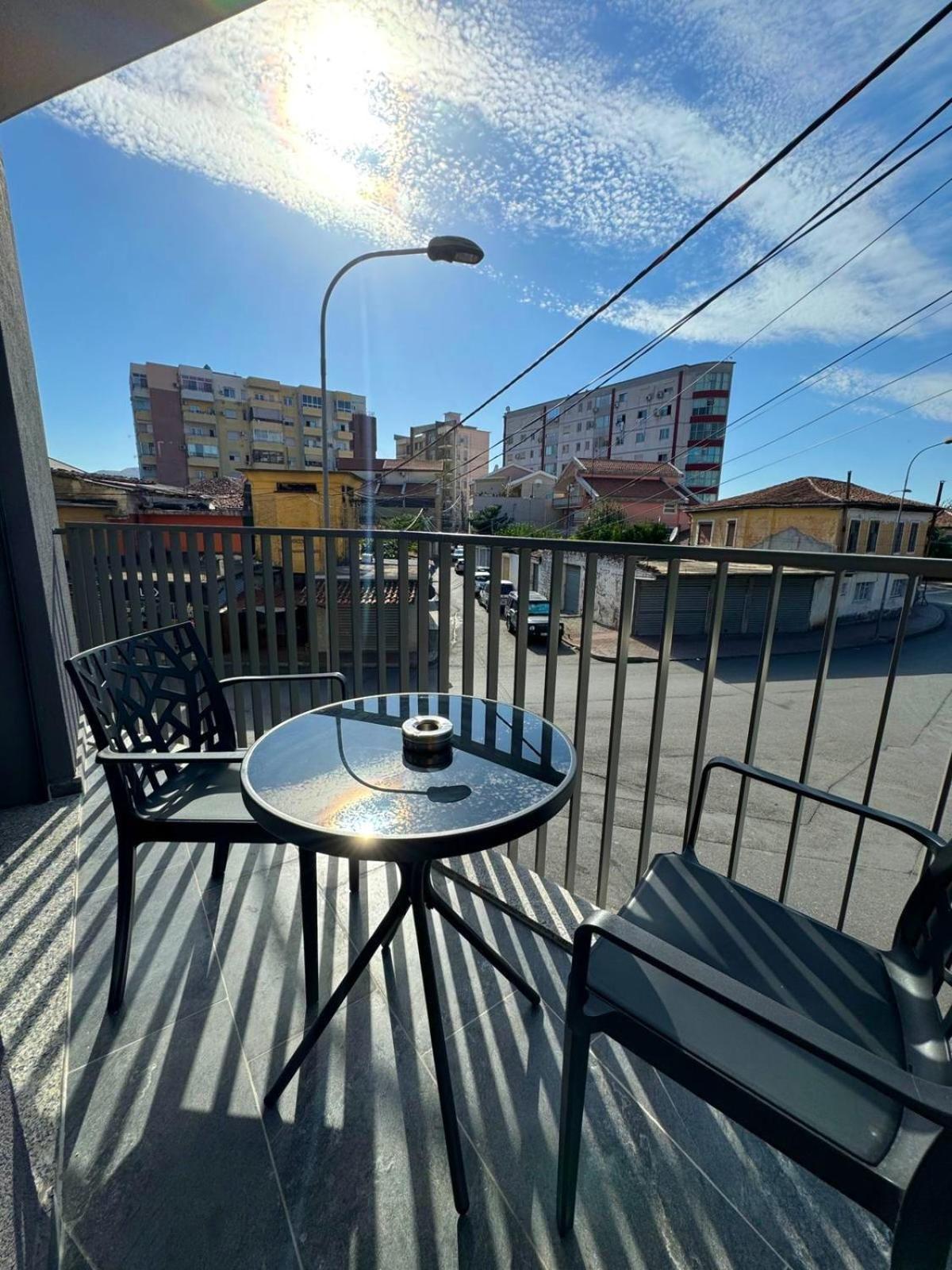 Apartment In City Center Shkodër エクステリア 写真